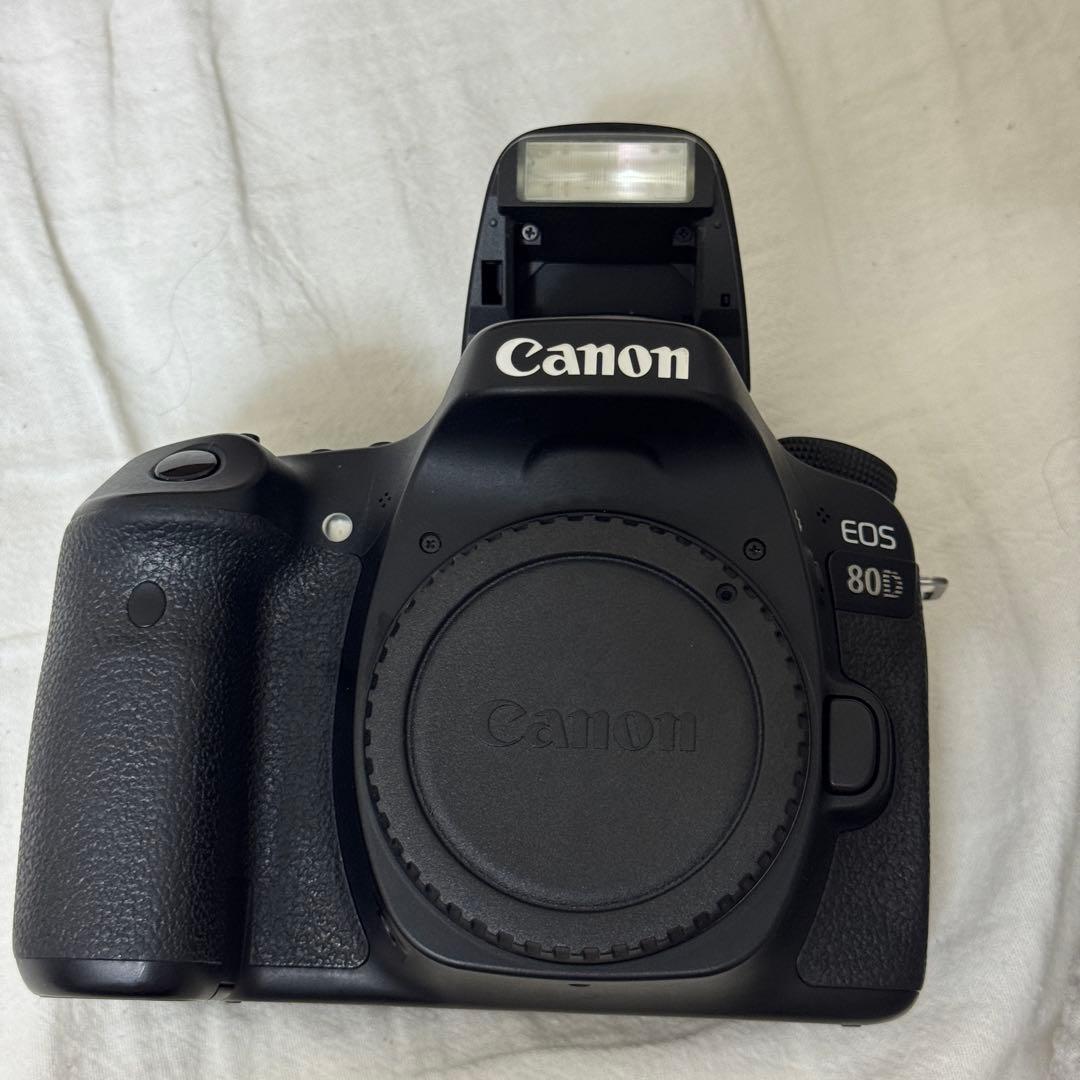 Canon EOS 80D デジタル一眼レフカメラ