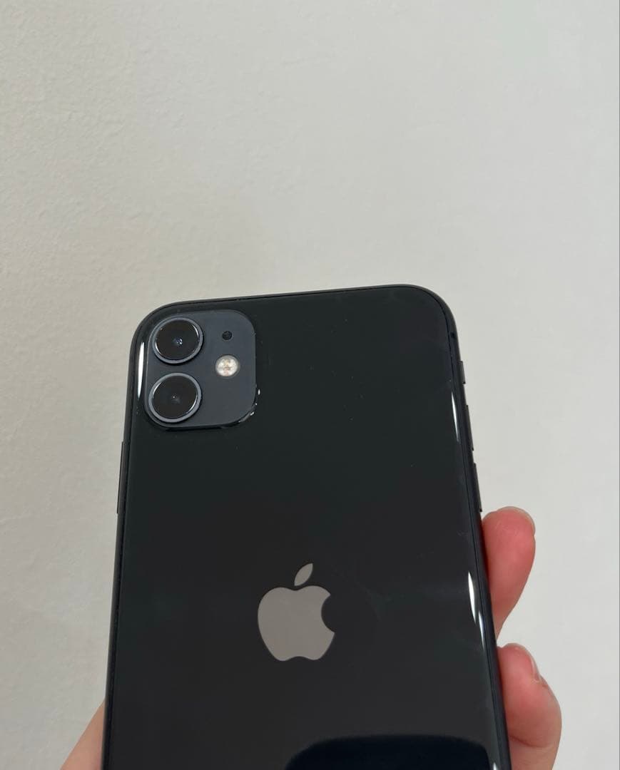 【shiba】Apple iPhone 11 ブラック