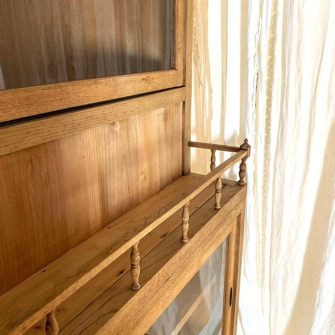 水屋箪笥　稀少　食器棚　ガラス扉　収納棚　什器　古家具　水屋家具