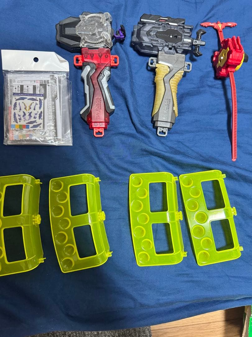 値下げしました。ベイブレードまとめ売りです。