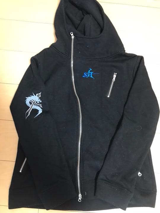 新品記念パーカー競馬