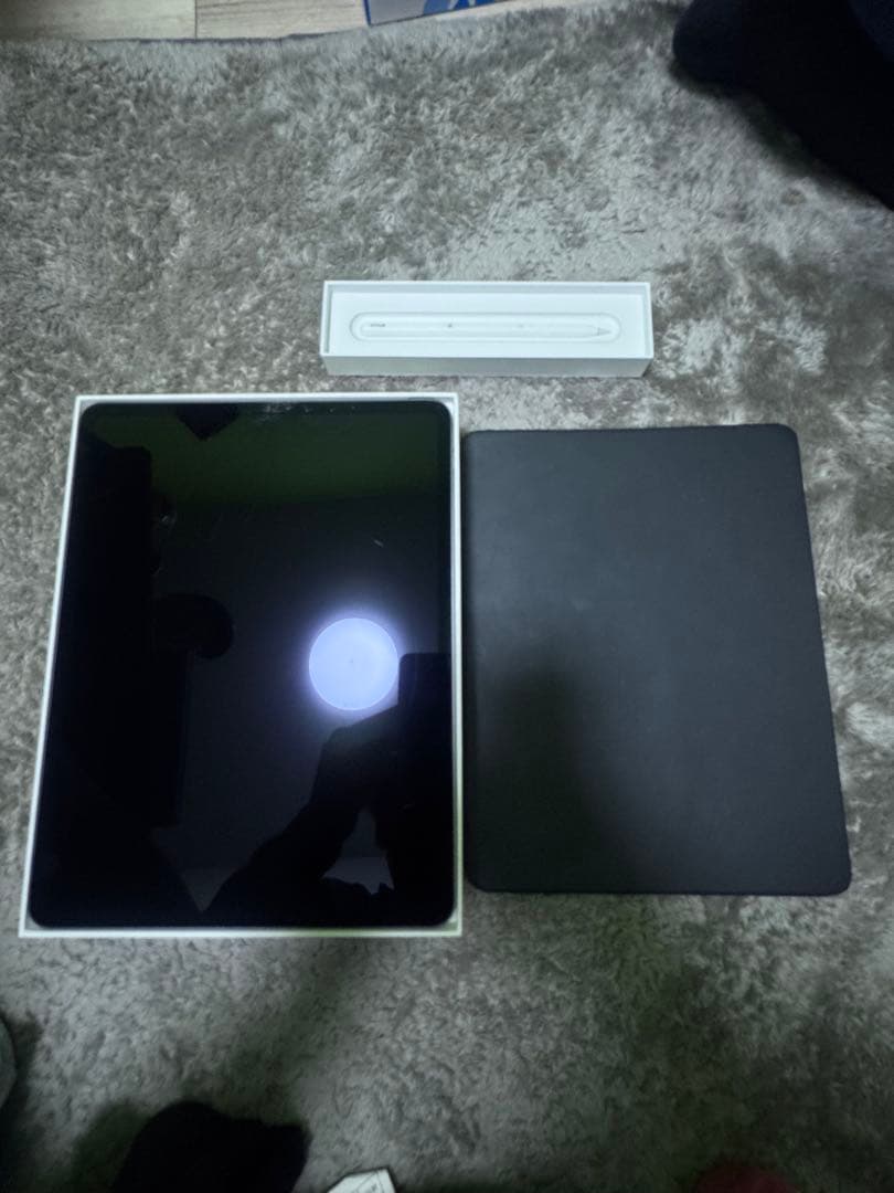 iPad Pro 12.9インチ（第6世代）