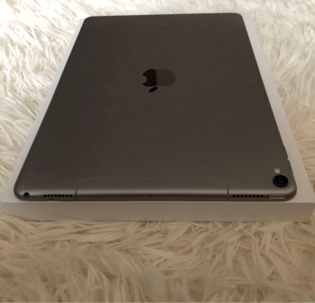 【完動品】iPad Pro 10.5 64GB SIMフリー【すぐ発送】