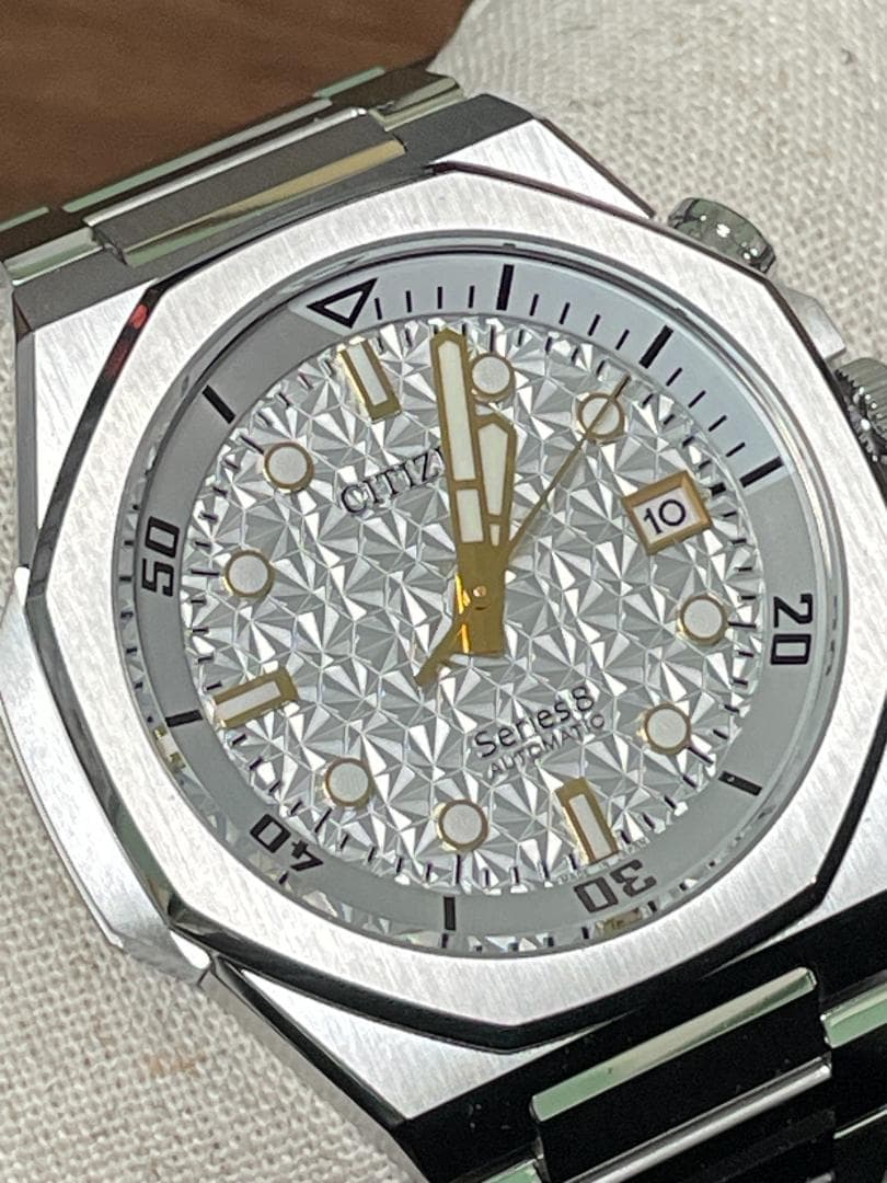 CITIZEN Series 8 自動巻き腕時計