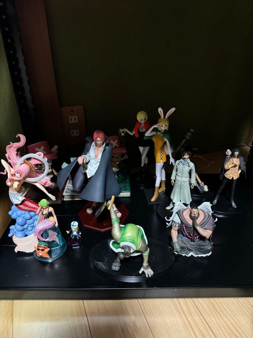 【値下げ‼︎】ワンピース　フィギュア　まとめ売り　写真最後までフィギュア有り