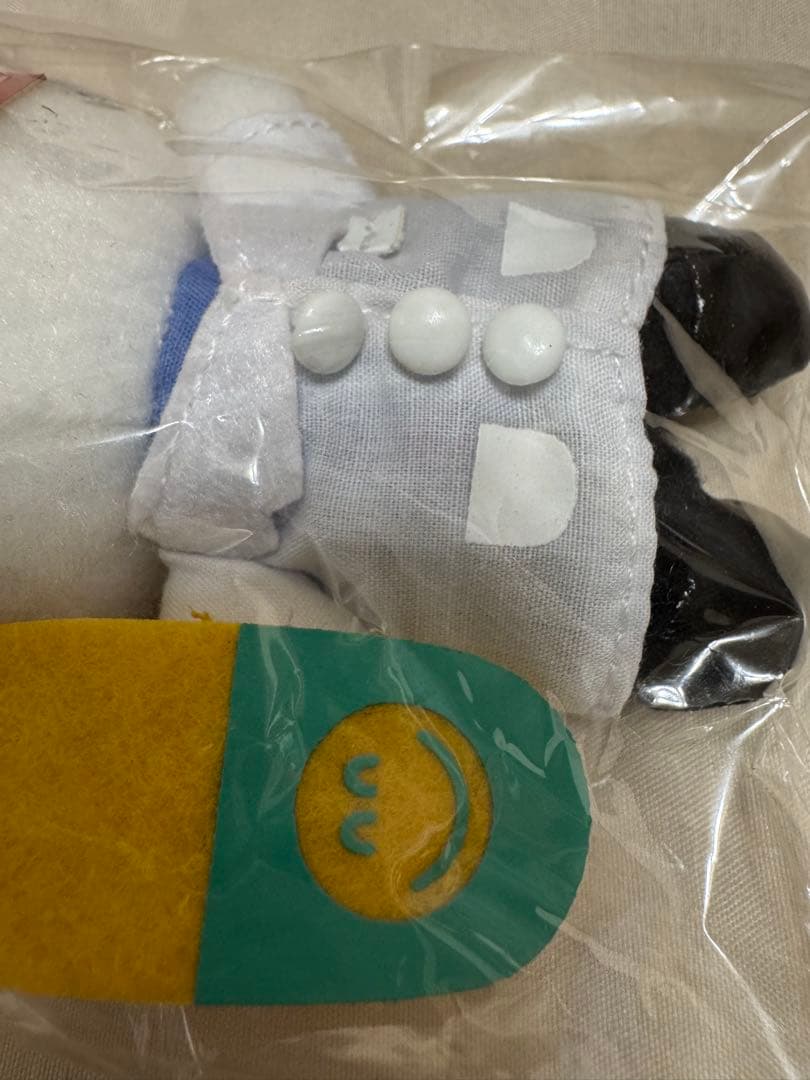 激レア！ドラッグストア杏林堂、ハローキティコラボ　薬剤師　キーホルダー