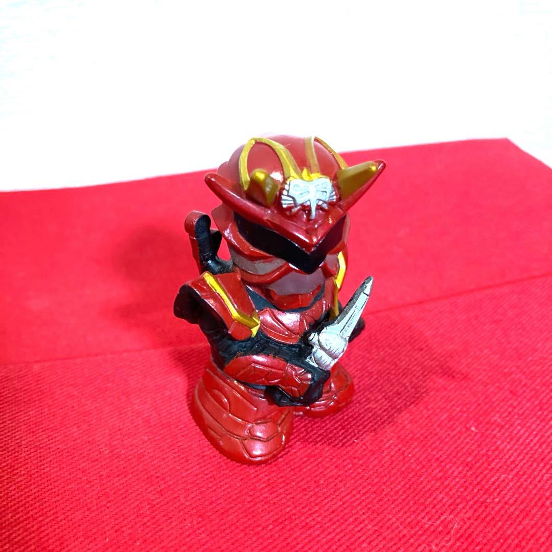 仮面ライダーアームド響鬼 フィギュア 当時物 CSM SHF 真骨彫 希少 赤黒