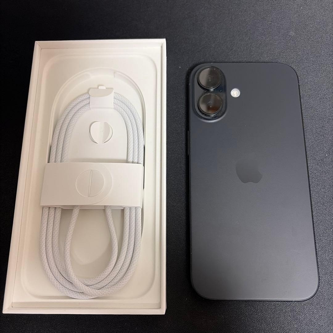 Apple iPhone16ブラック 本体 128GB