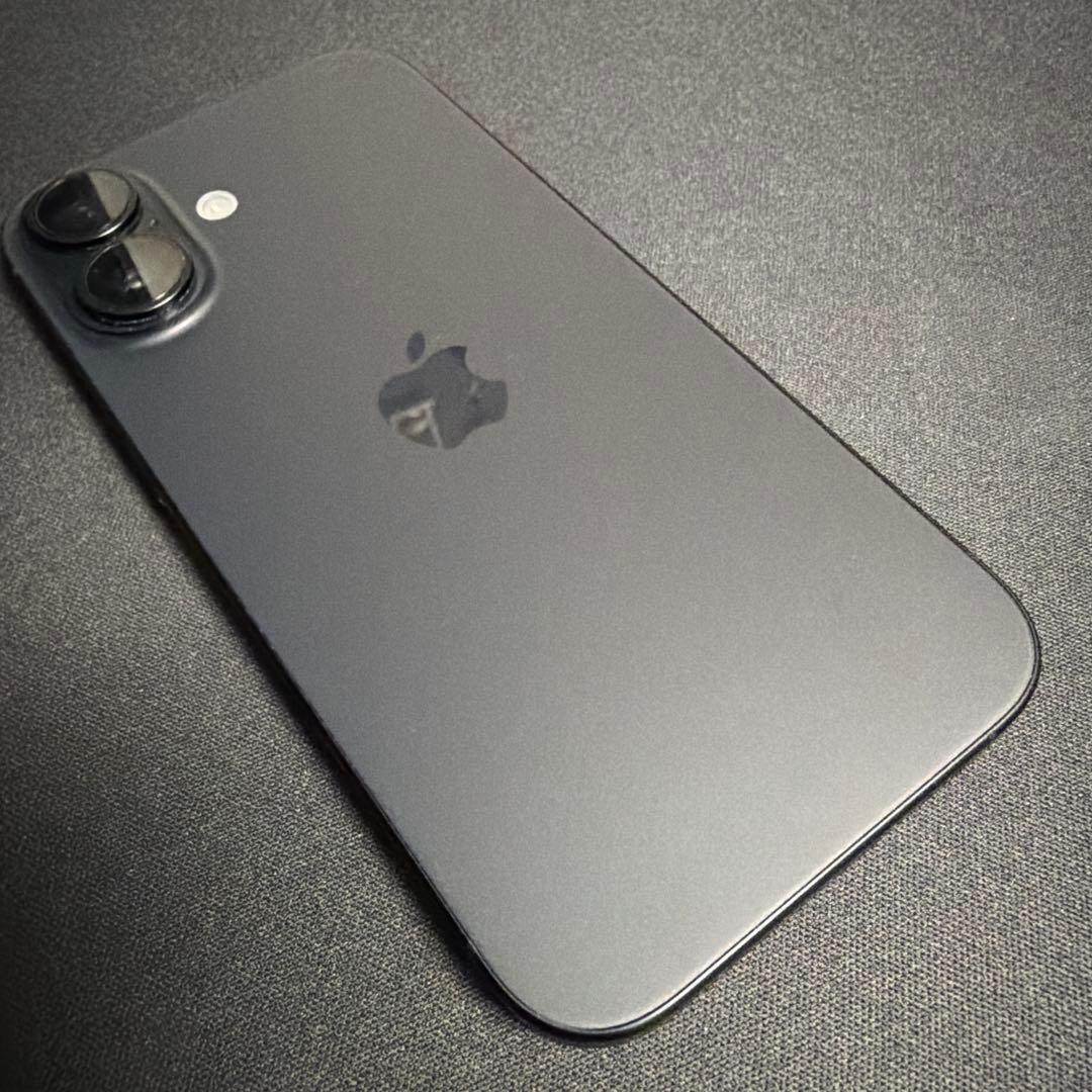 Apple iPhone16ブラック 本体 128GB