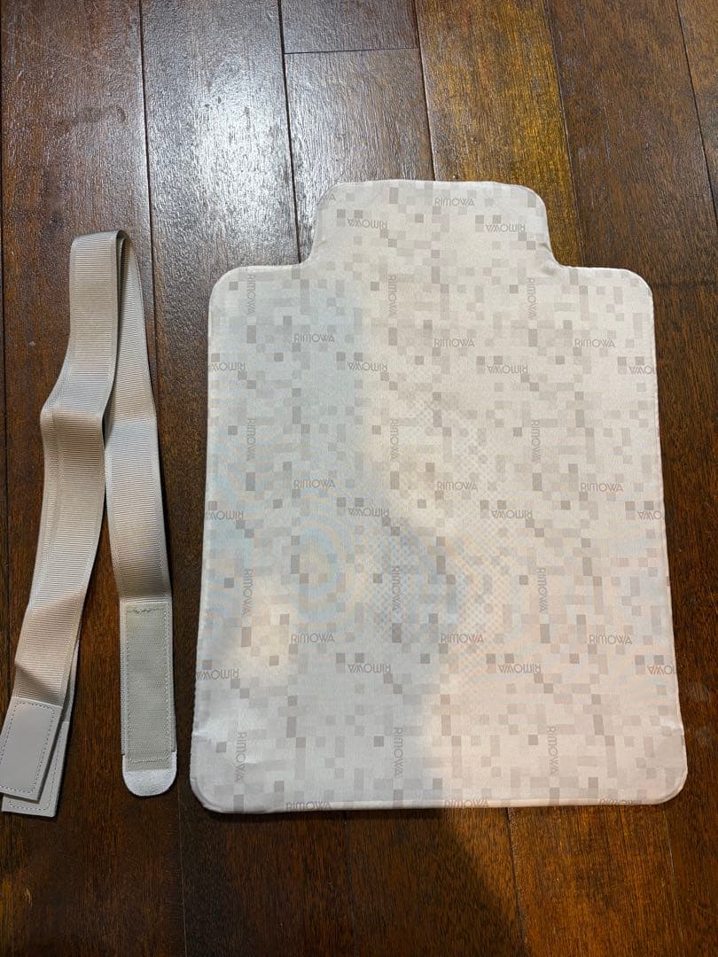 リモワ　フレックスディバイザー+ベルト　36〜38L