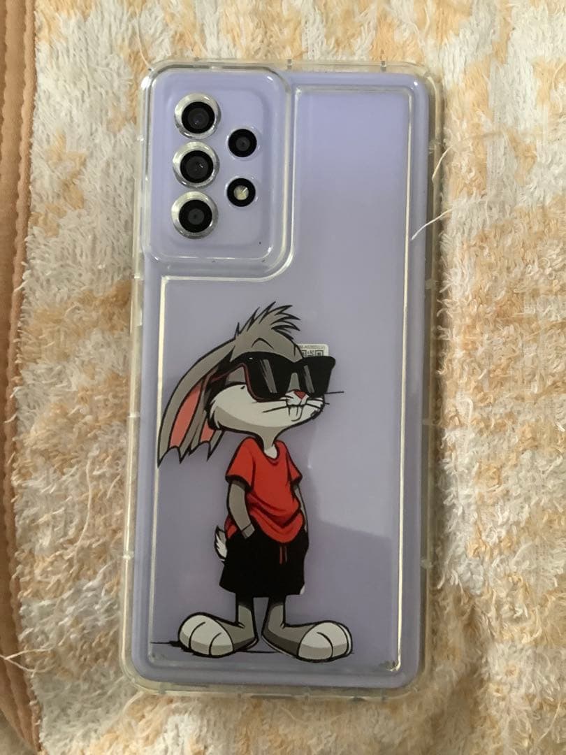 Samsung Galaxy A52 5G 本体 バグス・バニーケース付き