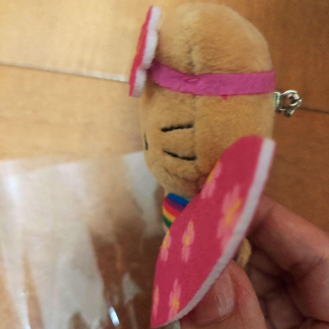 サンリオ　ハローキティ　45周年展　17サーフ　マスコットブローチ希少