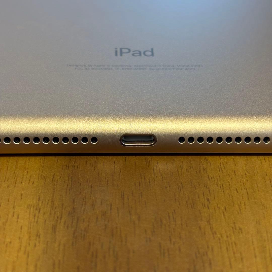 iPad 第6世代 Wifiモデル 32GB ゴールド