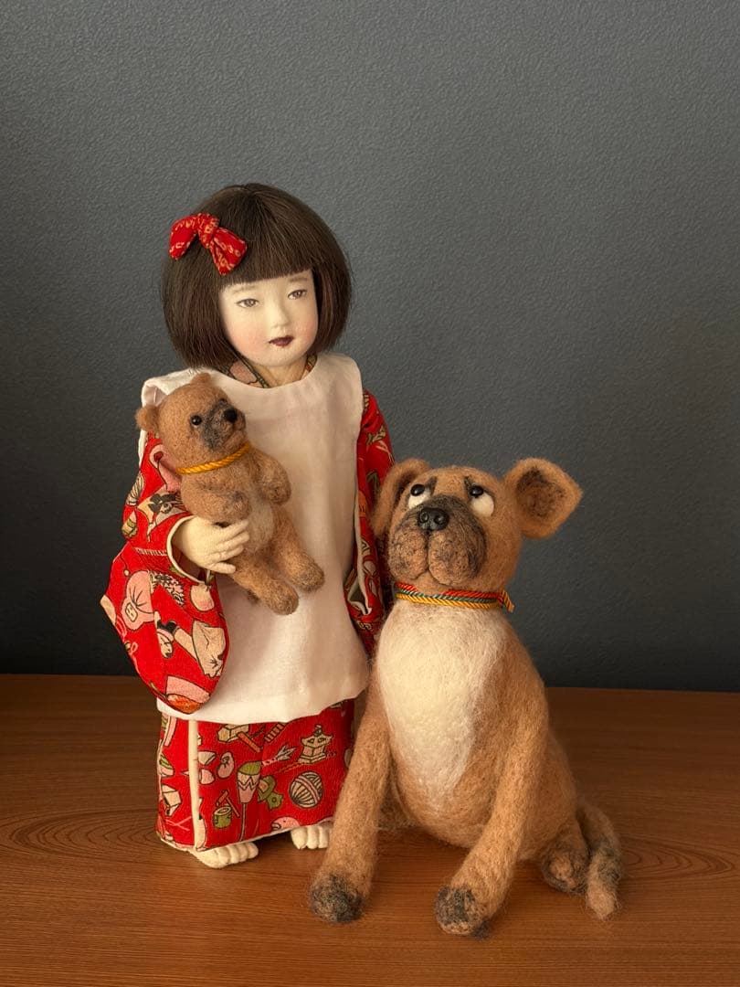 創作人形とフェルト犬のセット(高さ29cm)
