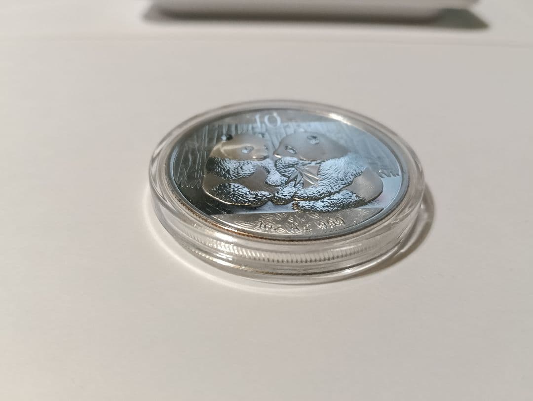 ⁂【2009年中国 パンダ銀貨 1オンス 】⁂品位.999 純銀製⁂　プリーフ