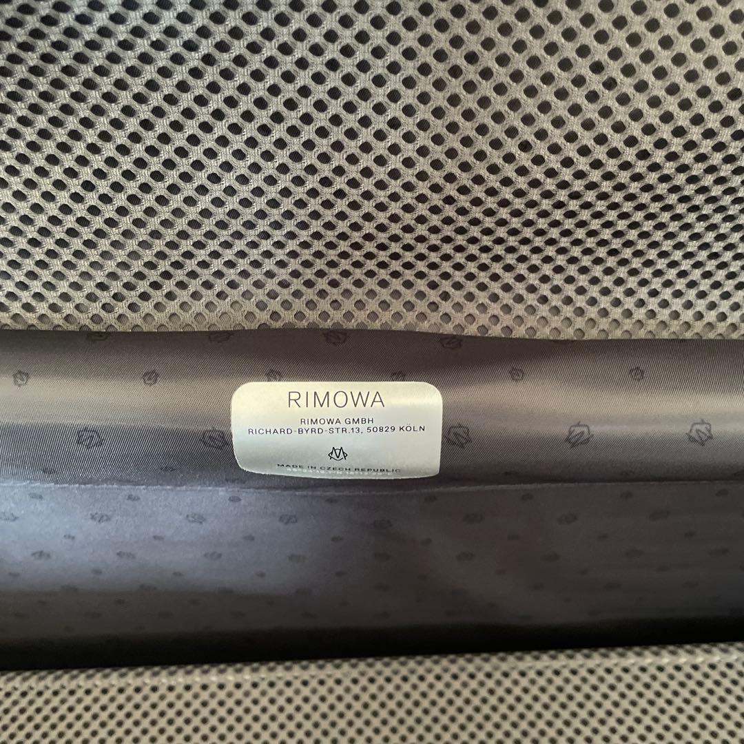 生涯保証 RIMOWA ESSENTIAL トランク 89L マットブラック