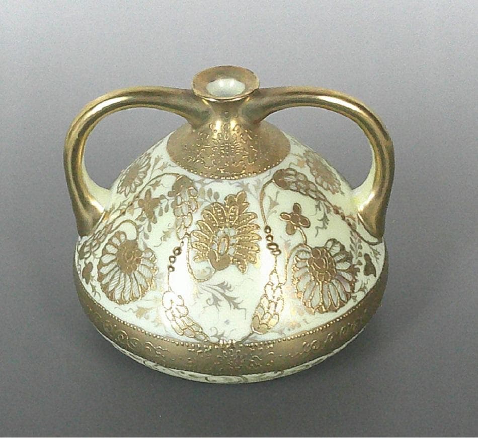 明治 オールドノリタケ　金箔盛上げ 両耳花瓶