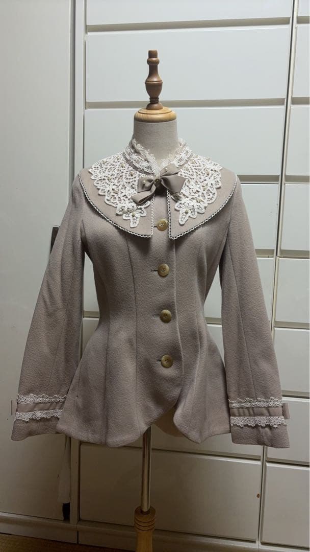 イノセントワールド ブロンシュウールハーフコート ミルクティー×生成 M