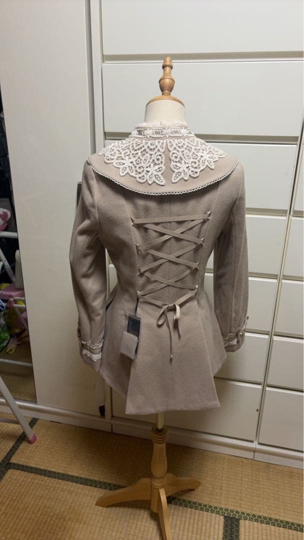 イノセントワールド ブロンシュウールハーフコート ミルクティー×生成 M