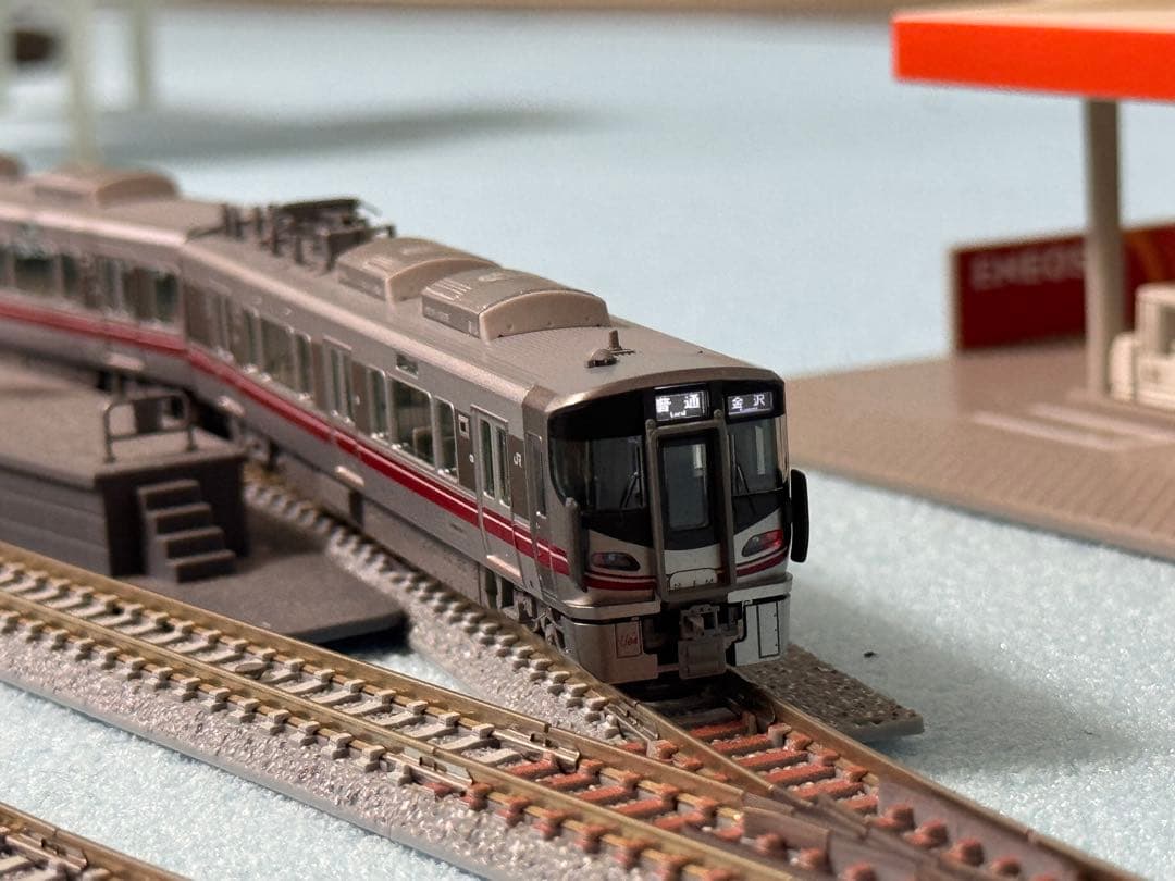 TOMIX98133,98134 521系4両セット