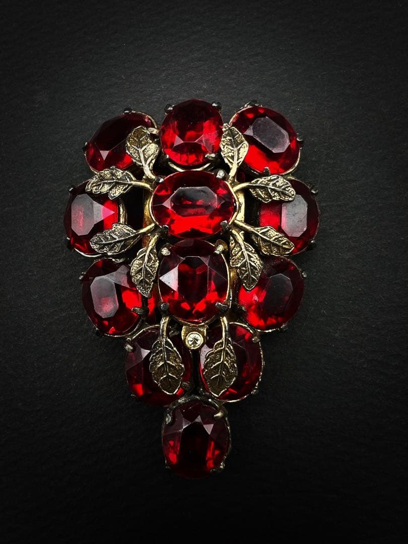 ヴィンテージ アンティーク　アクセサリー　 ブローチ