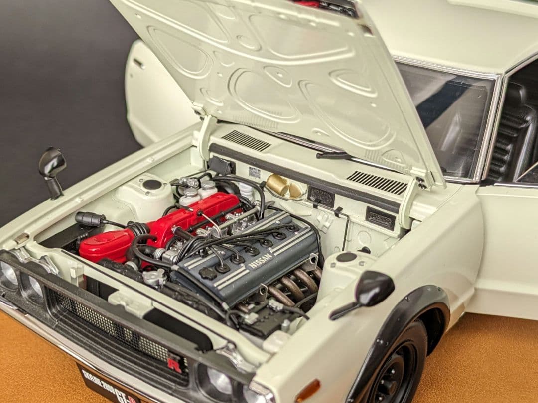 オートアート 1/18 日産 スカイライン 2000 GT-R KPGC110