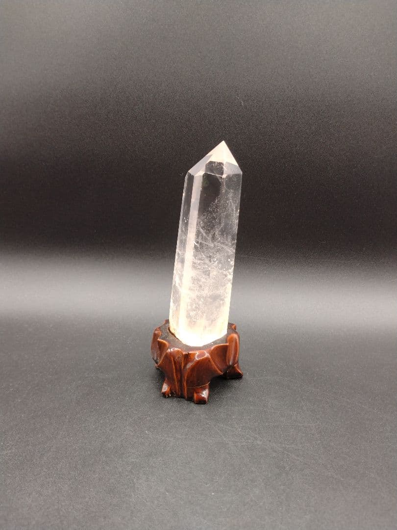 水晶 ポイント 約270g 置物 パワーストーン 台座付 【2-w】