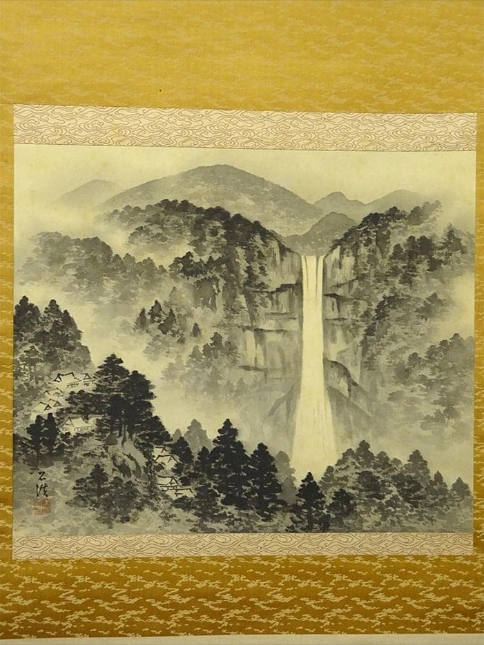 掛軸 生駒石渓『那智山 山水 瀑布』絹本 共箱 二重箱付 掛け軸 a073118