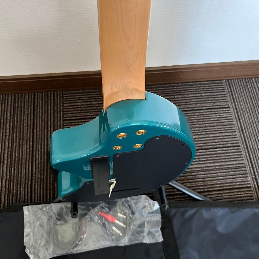 [チキンカツ ]FERNANDES Z0〜3T芸達者エレキギター 青 無傷