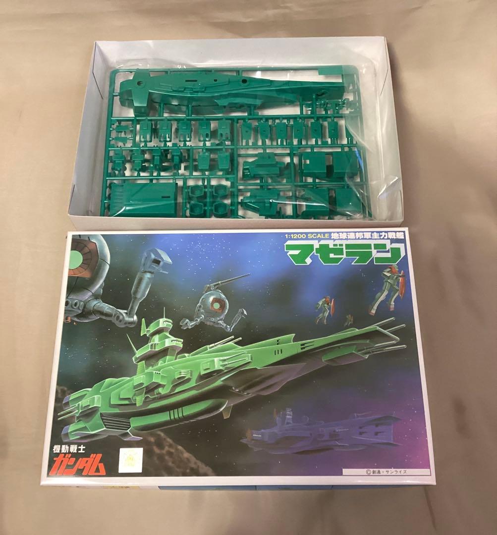 新品 赤バンダイ ガンダムプラモデル 旧キット ガンプラ 美品 10点セット