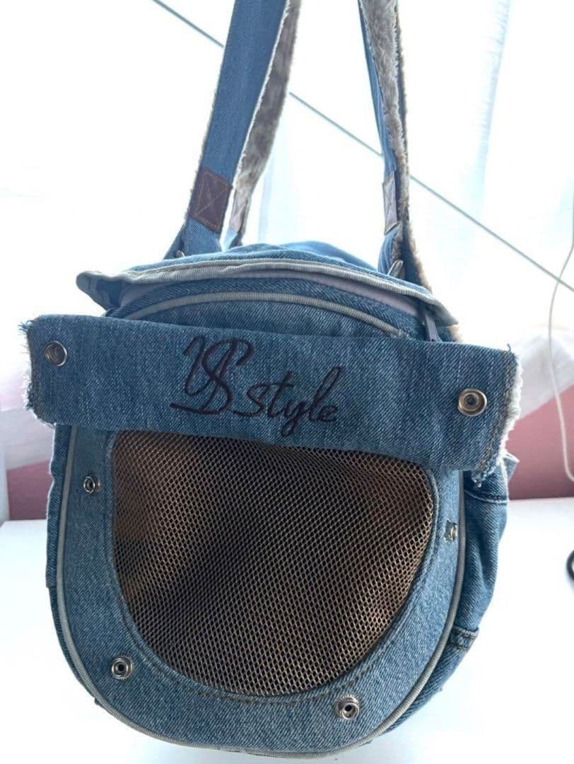 ルシアンエサヨ⭐リデューキャリージャガーカプチーノ