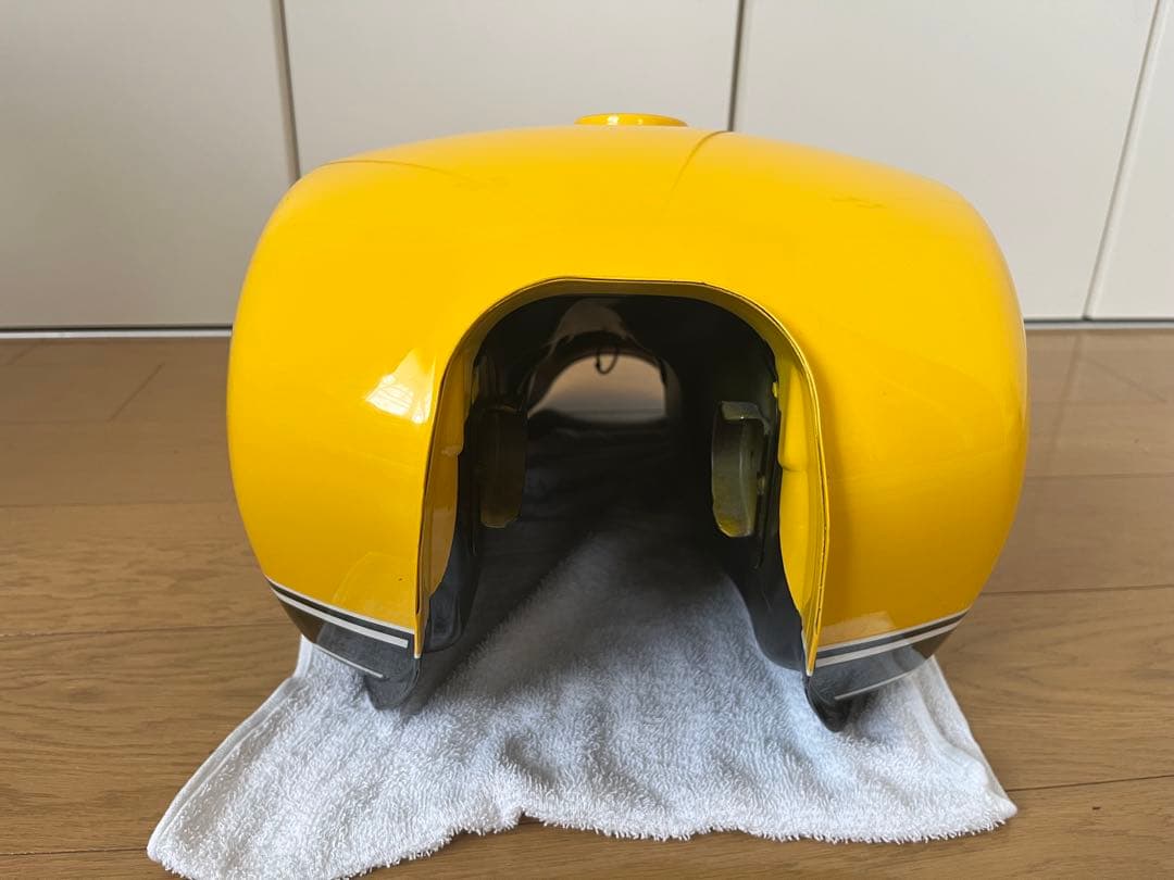 BOLT CスペックABS 60th Anniversary限定カラー　タンク