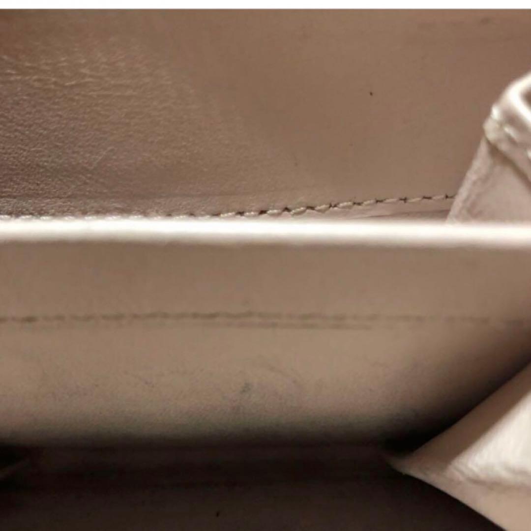 TOD'S 二つ折り財布 ライトピンク