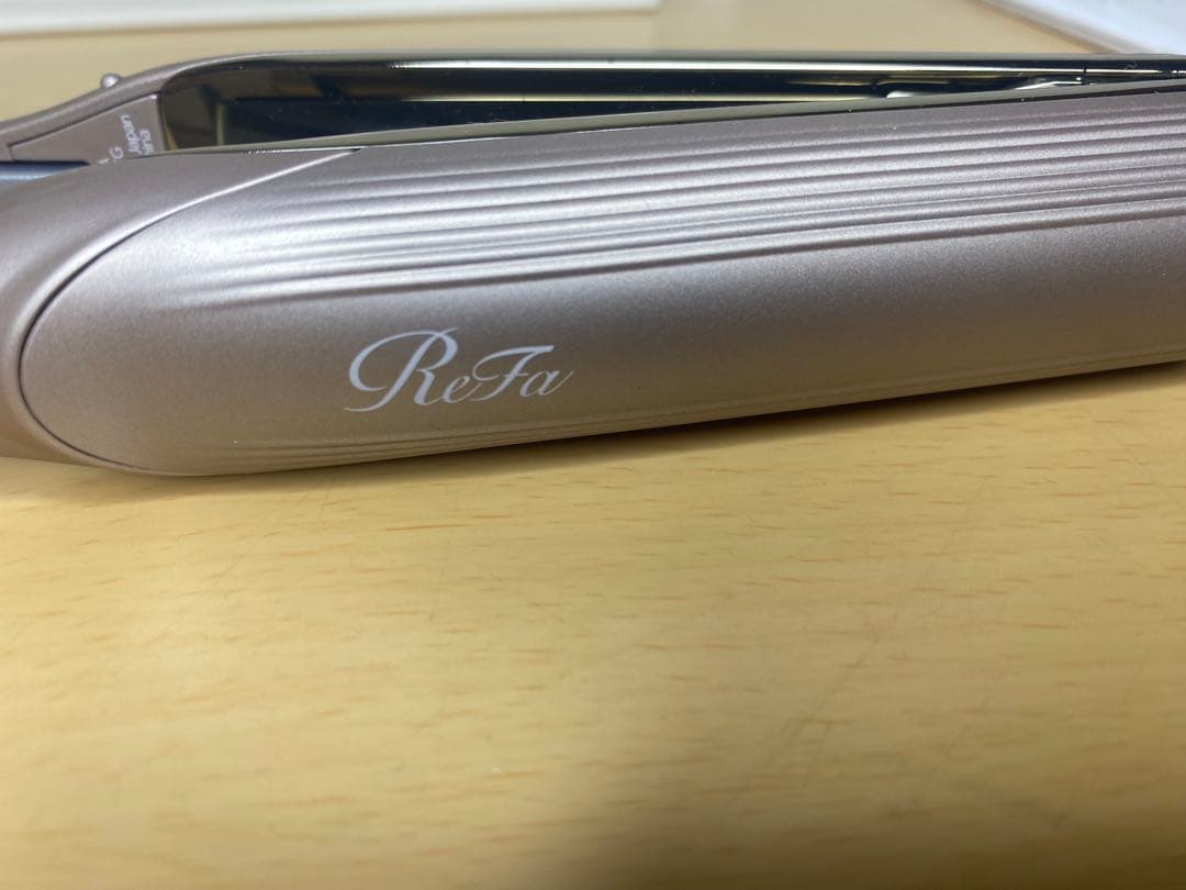 ✨ ReFaリファ フィンガーアイロン ST6 RE-BL-04A 2025年製