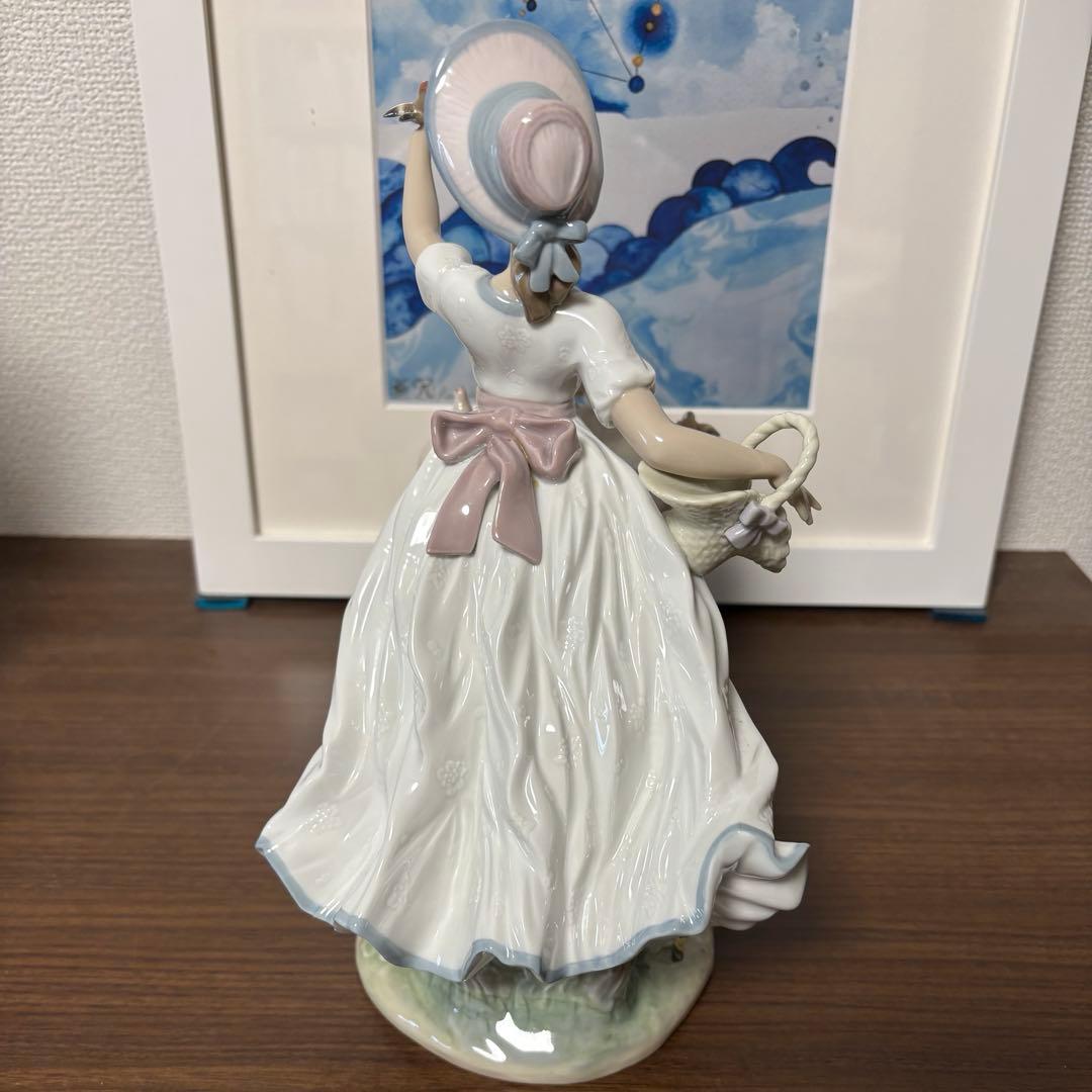 【美品】リヤドロ　春を告げる小鳥たち