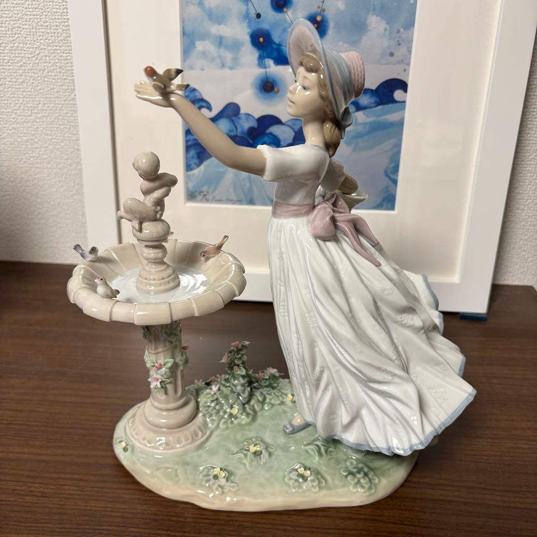 【美品】リヤドロ　春を告げる小鳥たち