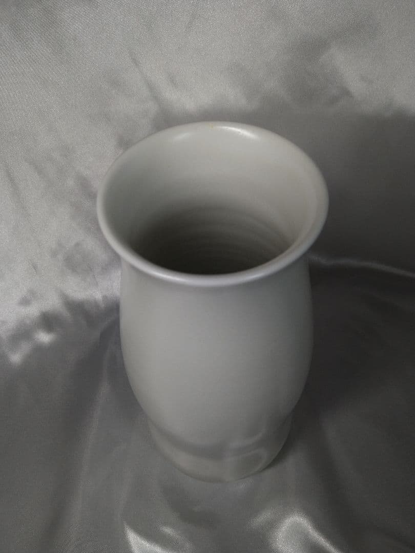 三代永澤永信 出石焼 永信窯 雪華釉 白磁 花器 花瓶 花入 美品