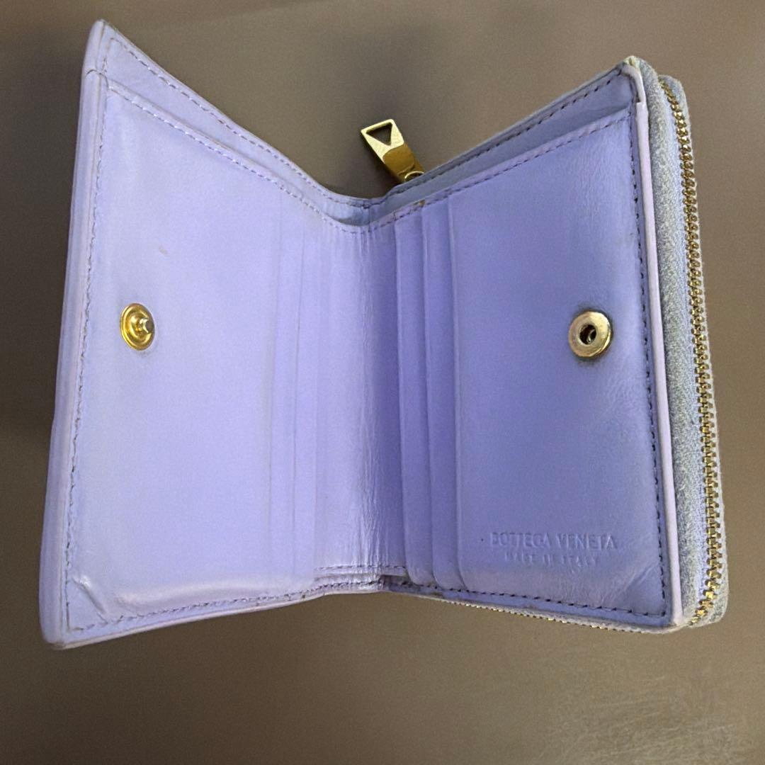 ラベンダー色パッチワーク二つ折り財布