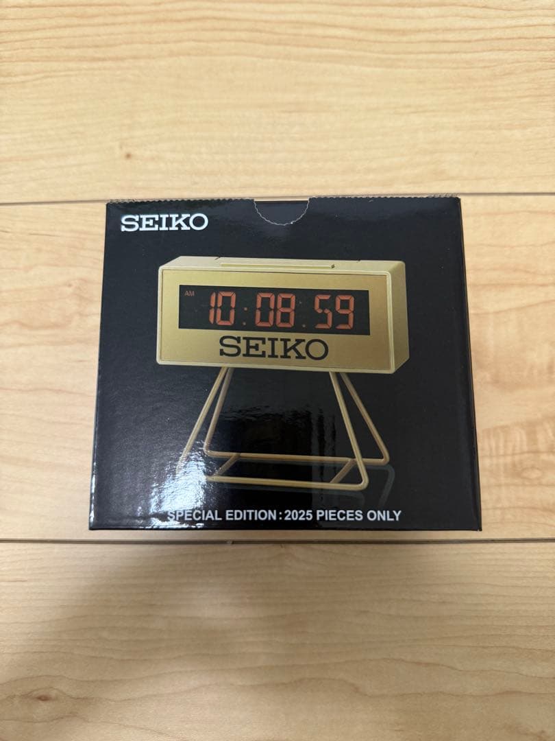 完売品SEIKO デジタル置時計 ゴールド 2025個限定