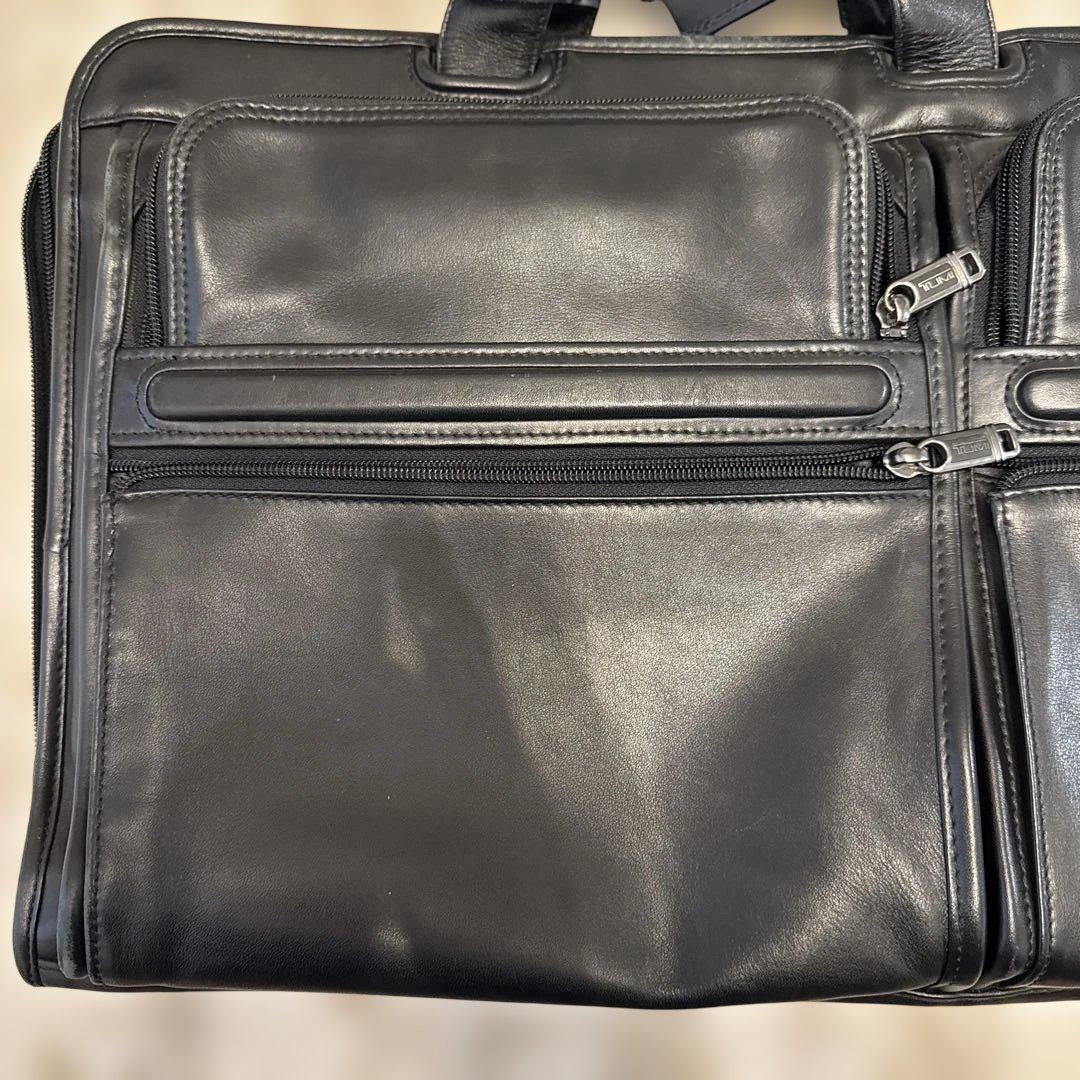TUMI　ビジネスバッグ　オールレザー　T-pass A4収納　PC収納