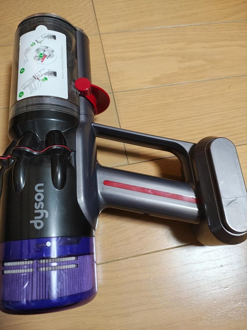 ダイソン★掃除機★Micro 1.5kg本体★SV21★純正バッテリー新品と同等