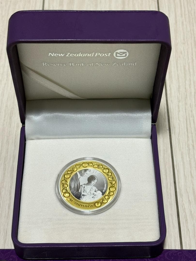 【新品/未使用】Nランド　エリザベス2世 90歳誕生日記念1ドル銀貨