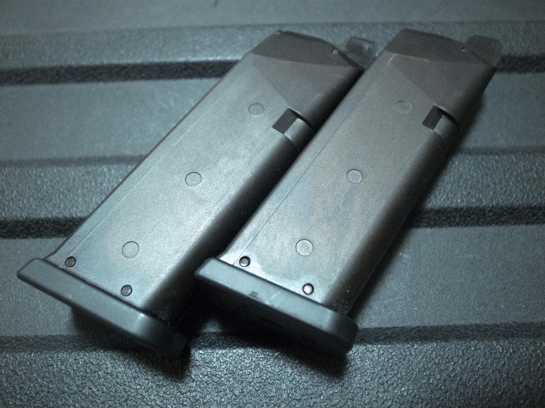 マルイ グロック19 glock19 g9 gen4 ガスガン マガジン2本付き