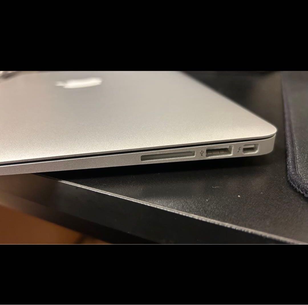 MacBook air 2017 128GB 【美品】　箱と充電付き