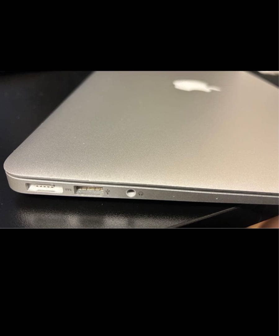 MacBook air 2017 128GB 【美品】　箱と充電付き