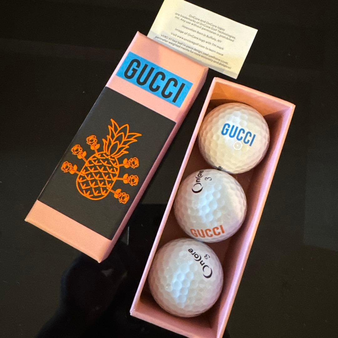 Gucci ゴルフボール　ノベルティ