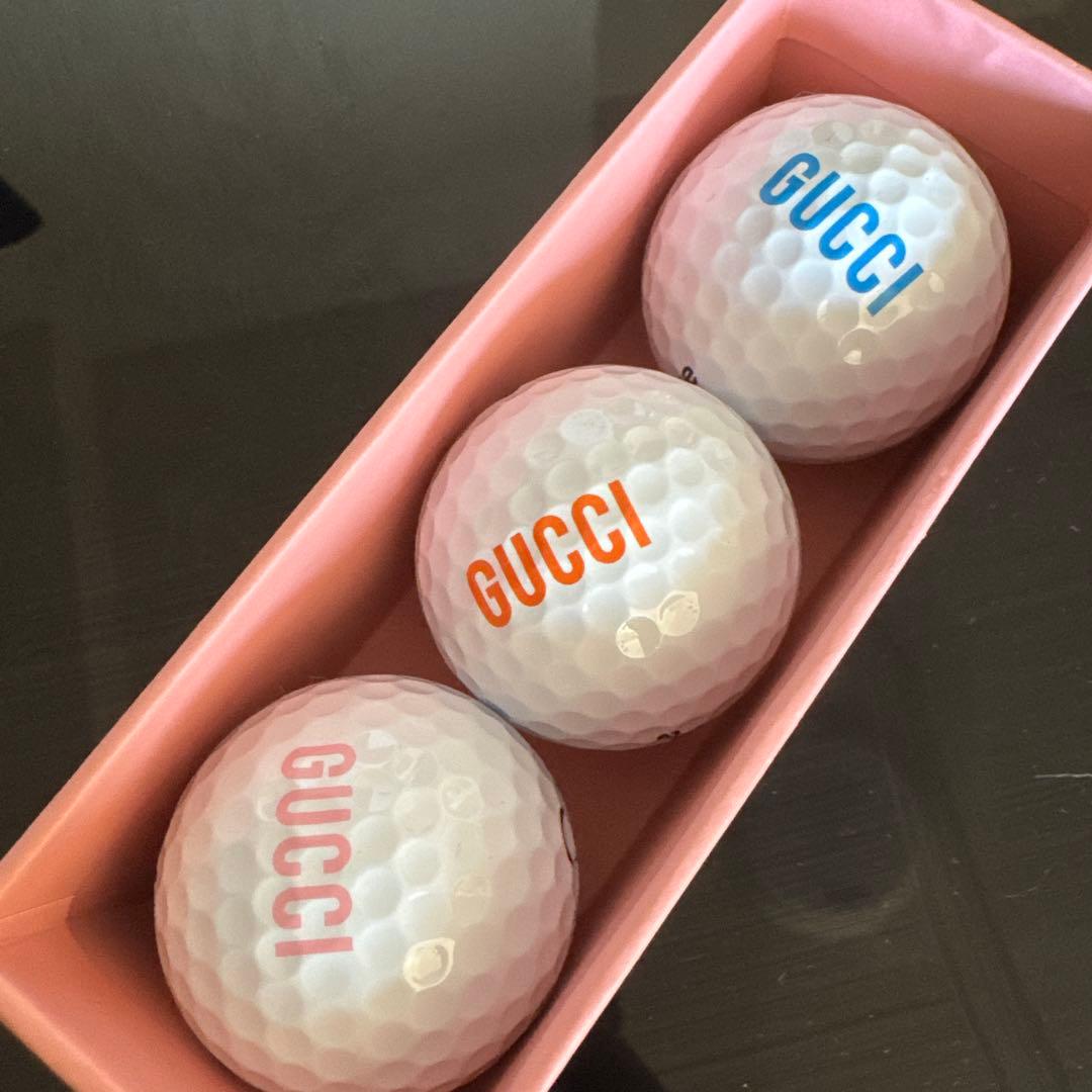 Gucci ゴルフボール　ノベルティ