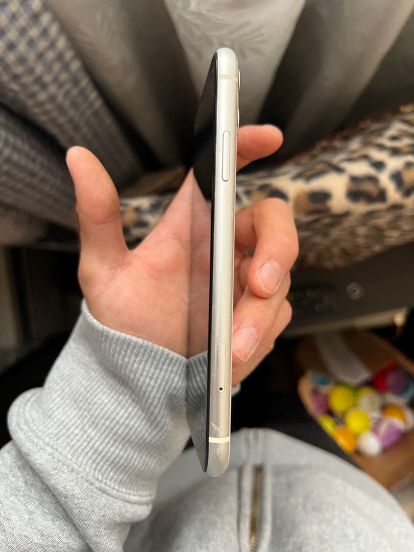 iPhone 11 256GB ホワイト