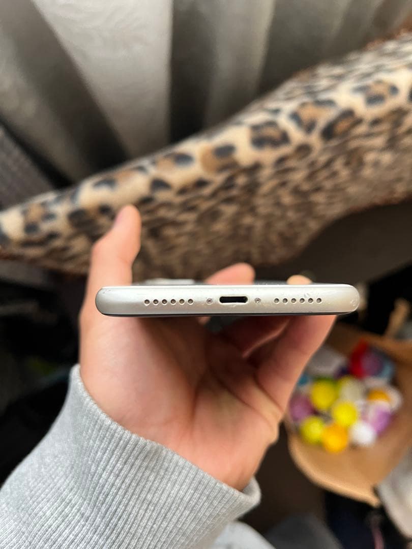 iPhone 11 256GB ホワイト