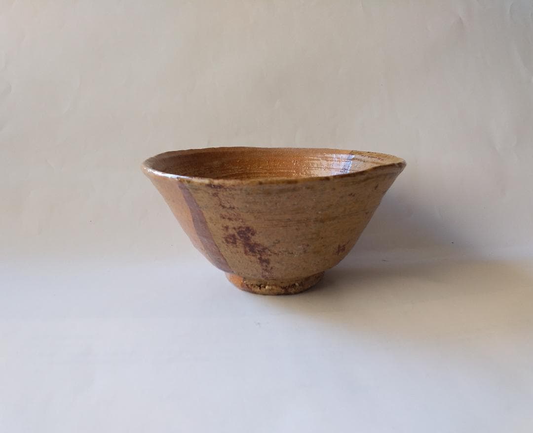 赤津焼 長谷窯 加藤錦雄 作 伊羅保片身替 茶碗 共箱 栞 茶器 抹茶碗 新品